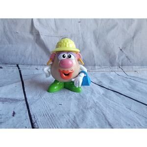 Hasbro Ruz Mrs Potato Head Christmas Ornament
